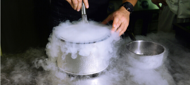 how to use nitrogen gas in food